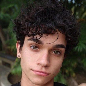 Cyrus Dobre Brother biographyguy.com