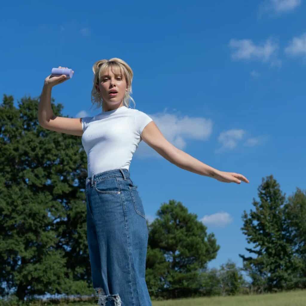 Millie Bobby Brown Bio Biographyguy.com