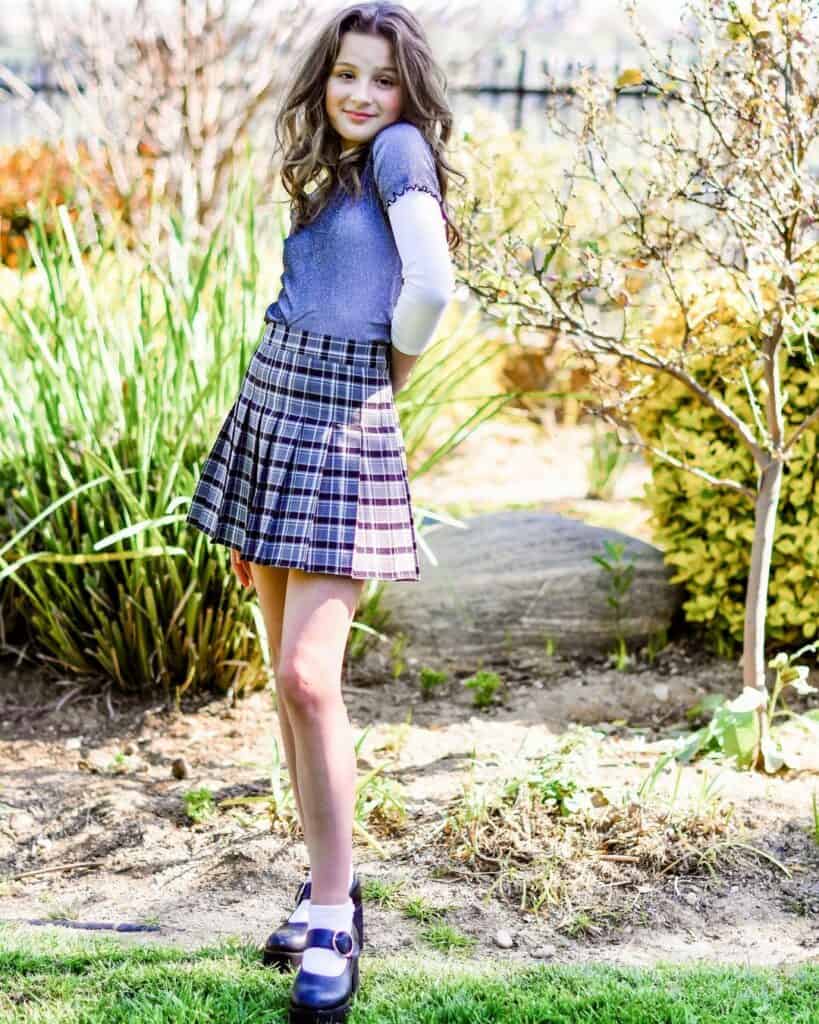 Hayley LeBlanc Age Biographyguy.com