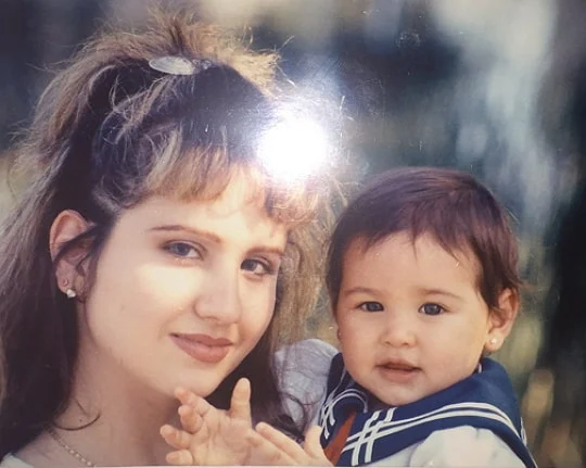 Catherine Paiz Mother Biographyguy.com