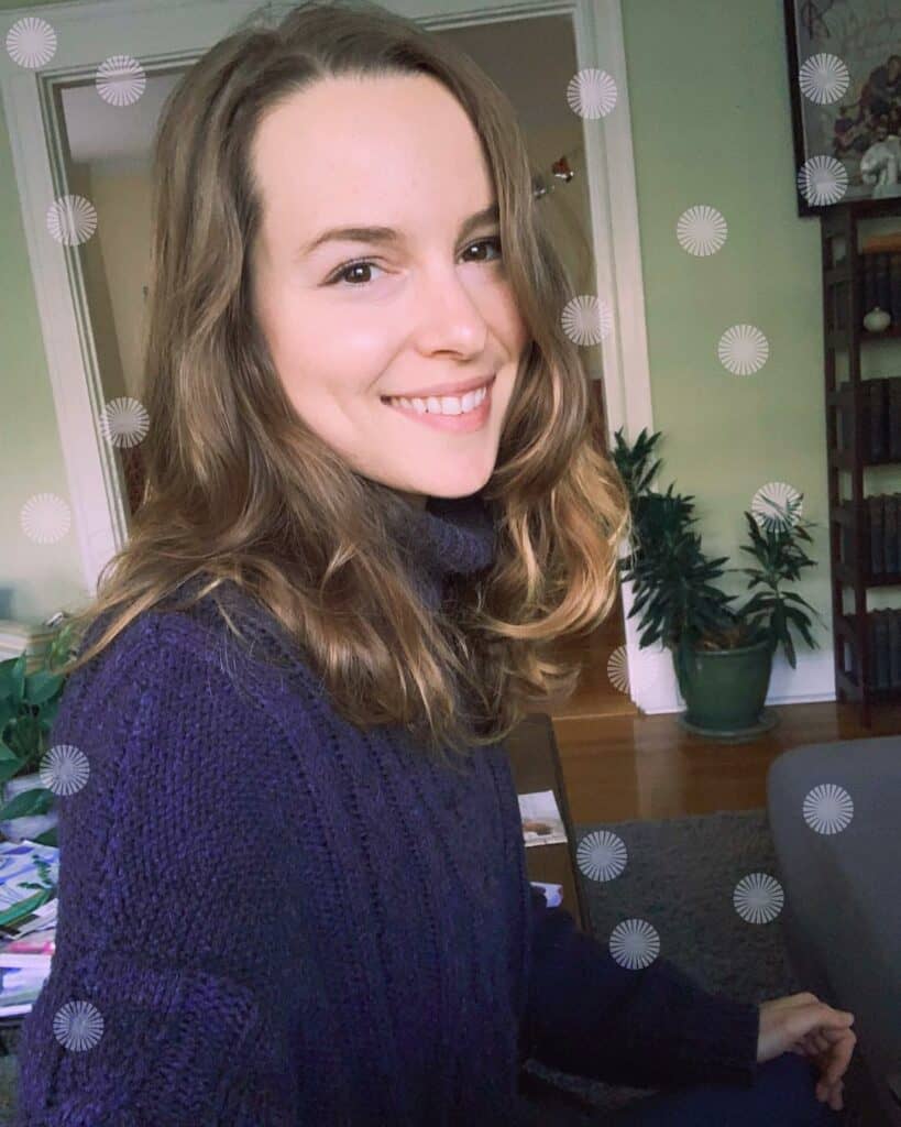 Bridgit Mendler Net Worth Biographyguy.com