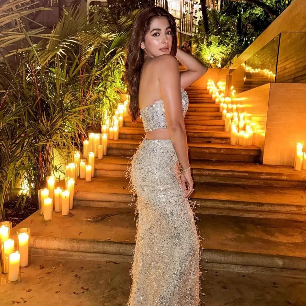 Pooja Hegde Age Biographyguy.com