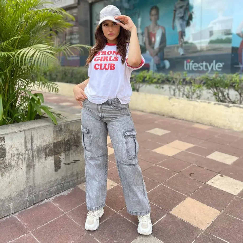 Riya Kishanchandani Net Worth Biographyguy.com