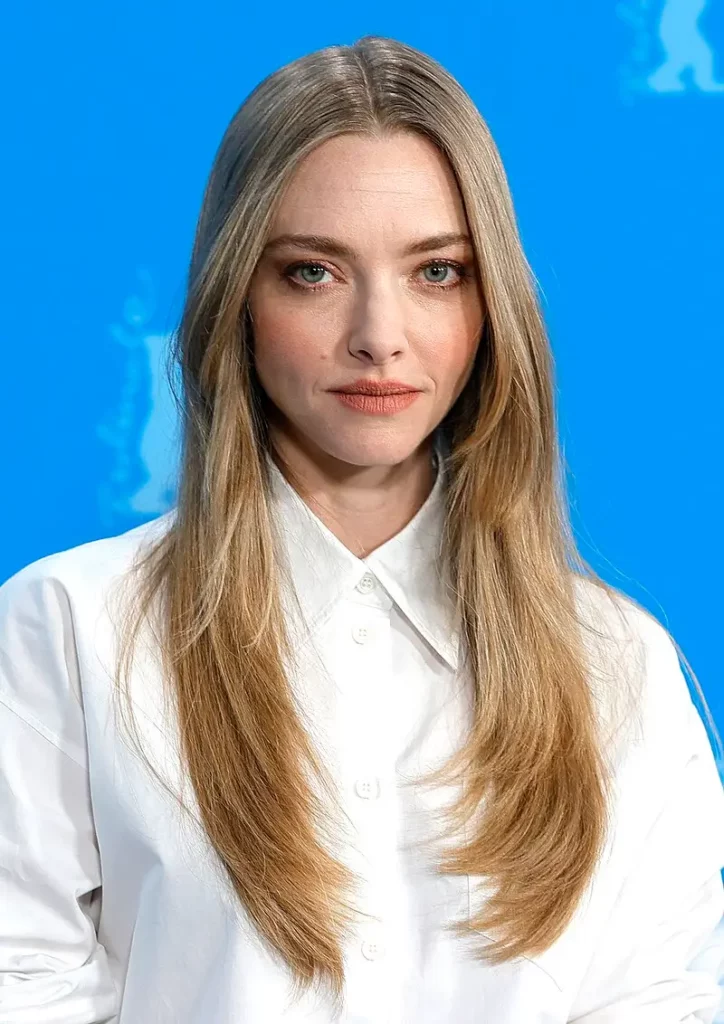 Amanda Seyfried Age Biographyguy.com